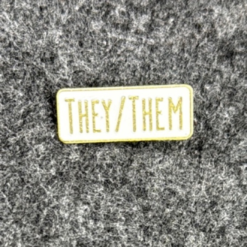 Gold Rectangular Pin